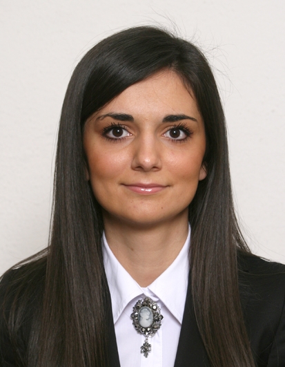 Dr Tanja  Kuzman